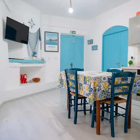 Feriehus La Piccola Venezia House
